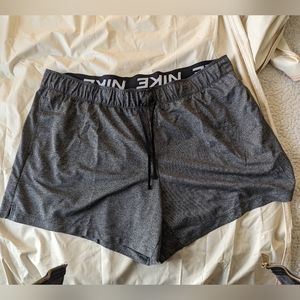 Women's, NIKE Dri-Fit Training Shorts, Grey/black, Size XXL, NWT